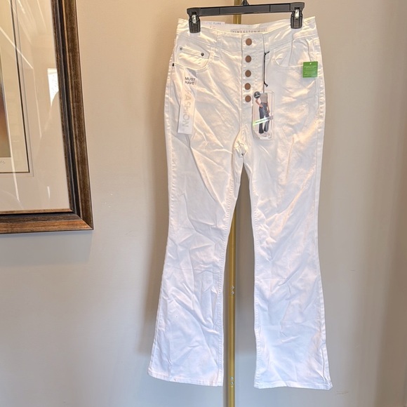 Tinseltown White high rise Flare Button fly jeans NWT 7/28 - Picture 1 of 11